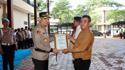 Warga Bantu Ungkap Narkotika, Polres Jakpus Beri Penghargaan