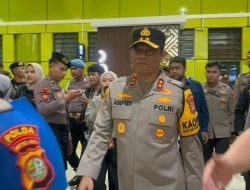 Tabrakan Kereta di Bekasi Timur, Kapolda Metro Jaya Tinjau Lokasi dan Evakuasi Korban