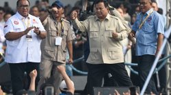 Presiden Prabowo Subianto Berbaur dengan Buruh di May Day 2026, Tekankan Kedekatan dan Dialog Sosial