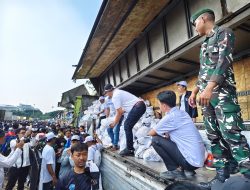 Ratusan Ribu Buruh Terima Sembako di May Day Monas, BULOG Turun Langsung ke Lapangan