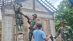 Atap Mulai Terpasang, Rumah Ibu Sarmini Hasil Program TMMD Kian Mendekati Rampung