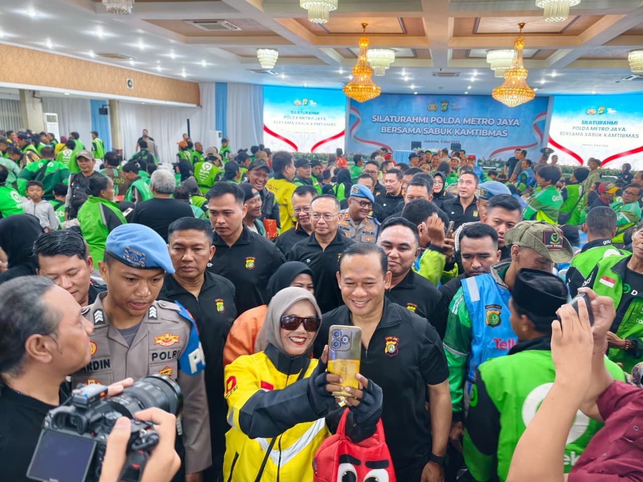 Kapolda Metro Jaya Silaturahmi dengan Sabuk Kamtibmas, Ajak Jaga Jakarta