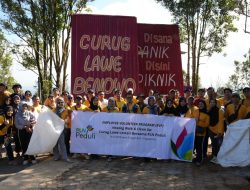 PLN UP2B Jateng dan DIY Gelar Aksi Bersih Lingkungan di Curug Lawe Benowo Kalisidi (CLBK)