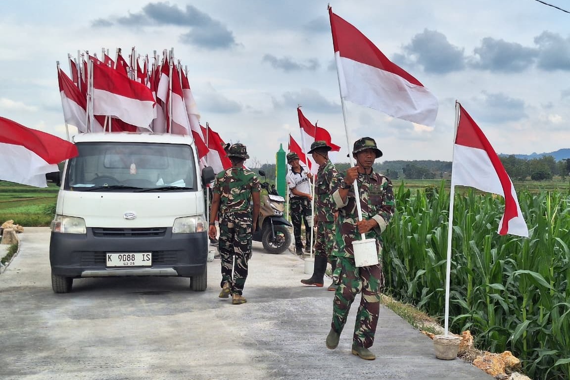Nuansa Merah Putih Warnai Persiapan Penutupan TMMD di Desa Godo