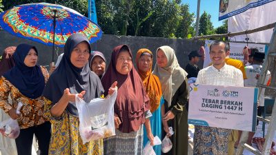 YBM PLN UIP2B JAMALI Salurkan Daging Kurban untuk 150 Warga Tangerang
