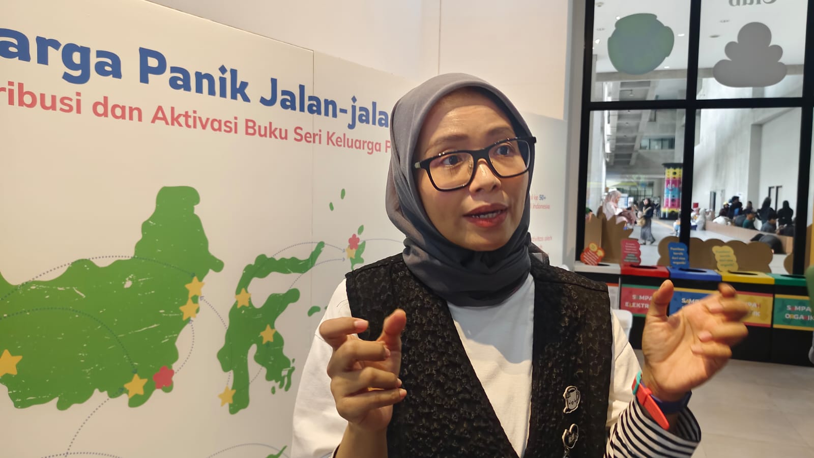 Buibu Baca Buku Perkuat Aksi Iklim dari Rumah, Libatkan Ibu dan Anak di 16 Provinsi