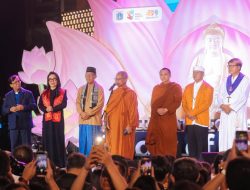 Glow of Peace di Bundaran HI, Rano Karno: Jakarta Harus Jadi Kota yang Rangkul Keberagaman