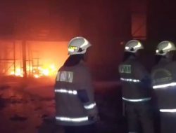 Kebakaran Gudang di Cakung Padam Setelah 5 Jam, 80 Personel Damkar Dikerahkan