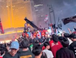 HUT Jakarta ke-499, Ribuan Warga dan Jakmania Padati Bundaran HI Rayakan Hari Jadi Ibu Kota