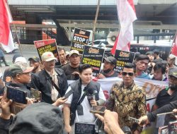 Diterima Kementerian Imigrasi, Massa Tagih Tindak Lanjut Laporan WNA Rusia di Bali yang Bergulir Sejak 2022