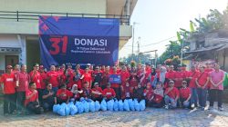 Rayakan HUT ke-31, Telkomsel Salurkan Sembako untuk Lansia di Bantarjati