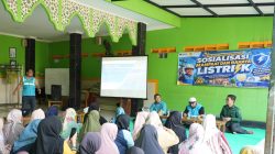 Tingkatkan Kesadaran Keselamatan Ketenagalistrikan, PLN UP2B Jakban Edukasi Warga Sekitar SUTET di Pondok Petir