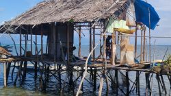 Pembongkaran Rumah Tandai Awal Renovasi RTLH TMMD Ke-129 di Desa Polewali