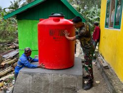 Pemasangan Tandon Air Manunggal Air Bersih di SDN Pulau Dua Masuki Tahap Pemasangan Tandon