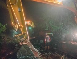 Optimalkan Sasaran Fisik TMMD, Satgas Laksanakan Lembur Malam Demi Percepatan Pembukaan Jalan