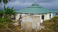 Pembangunan MCK Masjid Desa Polewali Masuki Tahap Pembongkaran Papan Mal Tiang Cor
