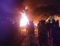 Bengkel Mebel di Cakung Jakarta Timur Terbakar, 55 Personel Damkar Dikerahkan