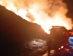 TPA Cipayung Depok Kebakaran, Empat Unit Damkar Dikerahkan Padamkan Api
