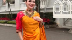 Gaya Wika Salim Berkain Sari Oranye Curi Perhatian di Jamuan Kenegaraan PM India