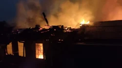 Lima Rumah di Pisangan Baru Terbakar Saat Warga Tidur, 15 Orang Selamat