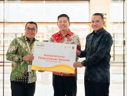 Danamon Perkuat Literasi Keuangan Pelajar Lewat Edukasi dan Revitalisasi Perpustakaan di Jambi