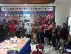 Karhutla Muaro Jambi Belum Padam, Satgas Udara Dikerahkan Atasi Kendala Air