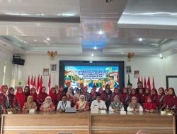 Poltekkes Bandung dan Pemkab Bogor Perkuat Kader Posyandu ILP di Desa Ciapus