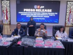 Waspada Modus Beli Kendaraan Murah, Polda Jabar Sita Baju Loreng hingga Senjata Mainan
