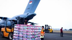 Hari ke-7 Pascagempa NTT, Lanud Halim Perdankusuma Terus Bersinergi dengan BNPB Salurkan Bantuan ke Wilayah Bencana