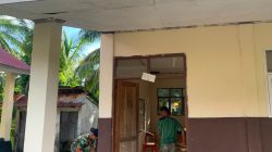 Satgas TMMD Kembali Lanjutkan Pengecatan SMP Negeri 2 Umbele