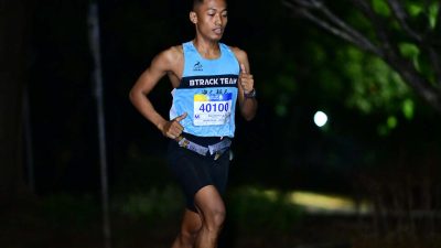 Luar Biasa! Pratu Mahfud Baini Gagak Hitam Rebut Podium 3 Full Marathon UI 2026