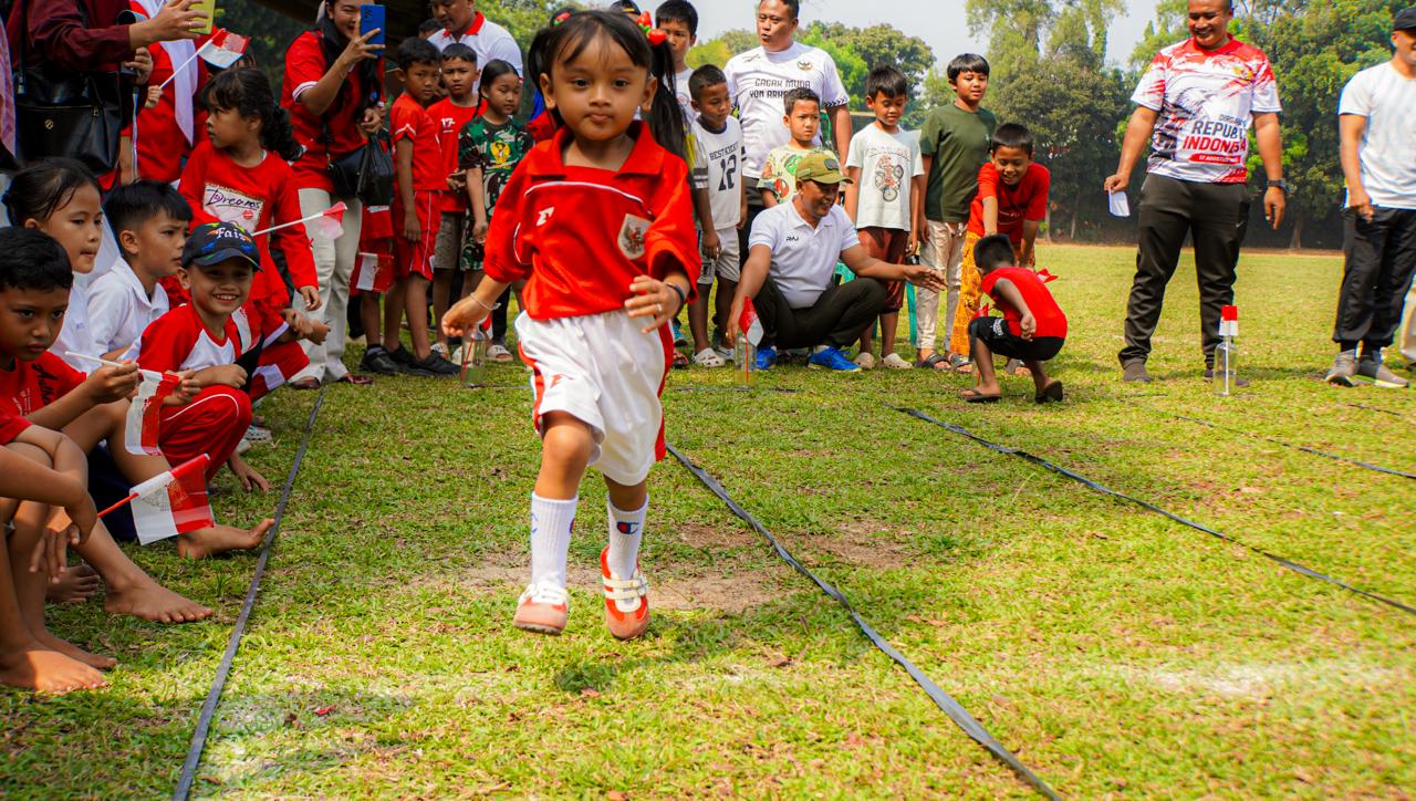 Anak-anak Prajurit Gagak Hitam Meriahkan HUT ke-81 RI dengan Lomba Tradisional