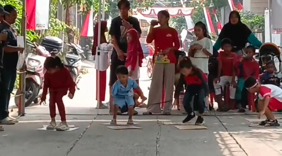 Tasyakuran dan Lomba Jadi Perekat Warga RT 03 RW 12 Cinere Residence di Hari Kemerdekaan