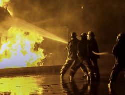 50 Bus Sinar Jaya Terbakar di Bekasi, Penyebab Masih Diselidiki