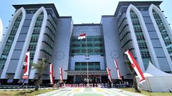 Muzakki Mundur dari Rektor UIN Surabaya, Kemenag Tunjuk Amien Suyitno Jadi Plt