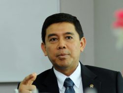 Guru Besar Yuddy Chrisnandi Dukung Langkah Prabowo Gratiskan Pendidikan Negeri