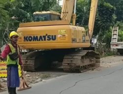 Perbaikan Jalan Raya Cipayung Depok Rampung Oktober 2026