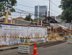 Dedi Mulyadi: Proyek Gapura Batas Jabar-Jakarta di Depok Telan Rp 3 Miliar, Sekalian Perbaiki Jalan