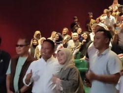 Wali Kota Depok sama Cing Ikah Nonton Bareng ‘Ibadah & Cinta’: Beri Nilai 9 Dorong Kolaborasi Sineas Muda