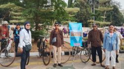 KOSTI Kota Depok Curi Perhatian di CFD Pamerkan Sepeda Tua Nikmati Suasana Sambil Olahraga