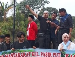 Ratusan Warga Lakukan Aksi Minta Percepatan Normalisasi Situ Gugur Pasir Putih-Badahan: Kami Tak Mau di Bohongi Lagi!
