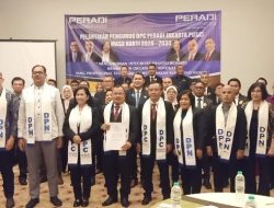 Dilantik Jadi Ketua DPC Peradi Jakarta Pusat, Andar Manik Tegaskan Lima Komitmen Utama