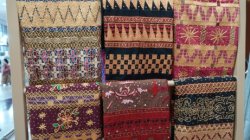 PTBA Hadirkan Tapis Lampung hingga Songket Silungkang di INACRAFT 2026, Wastra Nusantara Jadi Sorotan Gaya Hidup