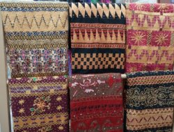 PTBA Hadirkan Tapis Lampung hingga Songket Silungkang di INACRAFT 2026, Wastra Nusantara Jadi Sorotan Gaya Hidup