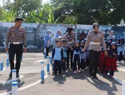 Satlantas Polres Kuningan Edukasi Anak TK soal Keselamatan Lalu Lintas