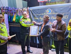 Polres Kuningan Gelar Wayang Golek, Apresiasi Juara Satkamling 2026!