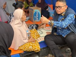 Wali Kota Jakpus Arifin Tinjau Korban Kebakaran di Menteng, Pemprov DKI Siapkan Bantuan bagi Warga