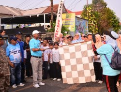 Ribuan Warga Meriahkan Jalan Santai Bersama FORSIREDI: Edi Masturo Ajak Pemuda Berkontribusi Bangun Wilayah
