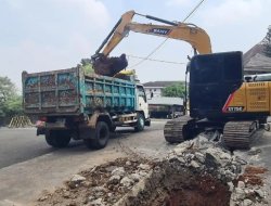 Jalan Cinere Raya Depok Mulai Diperbaiki, dari Simpang South City hingga Drainase dan Trotoar