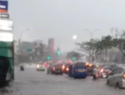Hujan Deras Guyur Wilayah Kota Depok, di Berbagai Tempat Sempat Digenangi Banjir